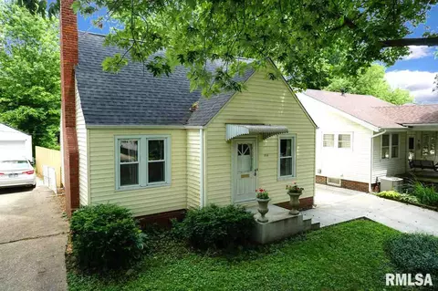 210 N Illinois St, Springfield, IL 62702 photo 3