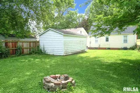 210 N Illinois St, Springfield, IL 62702 photo 23