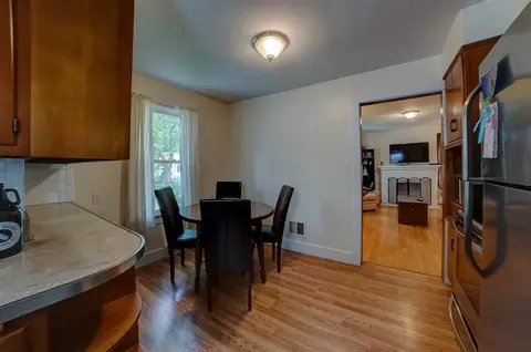 210 N Illinois St, Springfield, IL 62702 photo 10