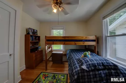 210 N Illinois St, Springfield, IL 62702 photo 17