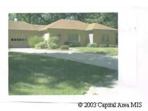 4 W Greenview Ct, Springfield, IL 62704 photo 1