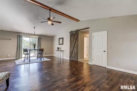 23637 W Jackson St, Athens, IL 62613 photo 15