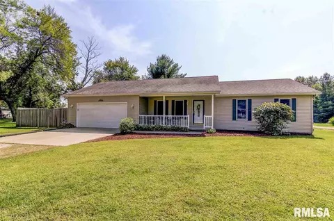 23637 W Jackson St, Athens, IL 62613 photo 2