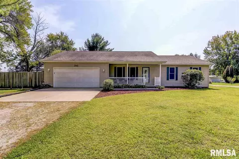 23637 W Jackson St, Athens, IL 62613 photo 1