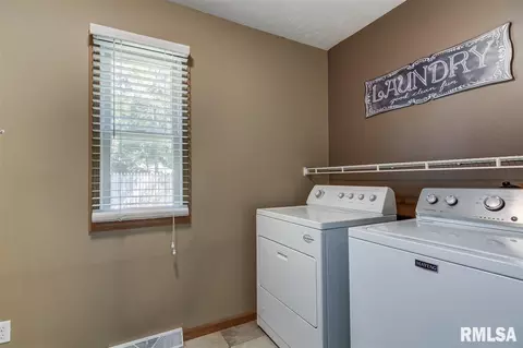 23637 W Jackson St, Athens, IL 62613 photo 26