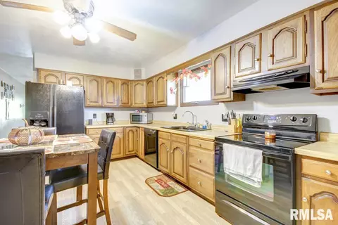 3008 Ontario Dr, Springfield, IL 62707 photo 7