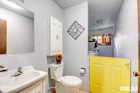 3008 Ontario Dr, Springfield, IL 62707 photo 8
