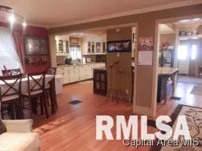 202 E Grande, Rio, IL 61472 photo 16