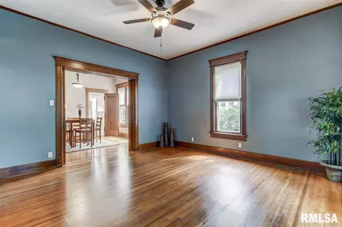 702 S Walnut St, Springfield, IL 62704 photo 3