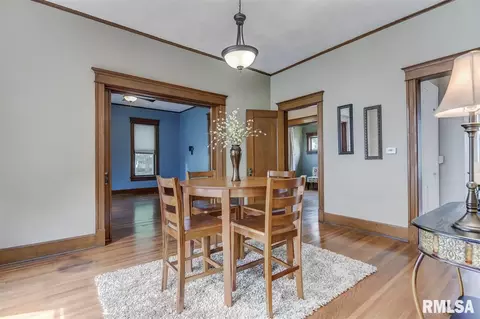 702 S Walnut St, Springfield, IL 62704 photo 8