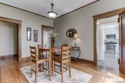 702 S Walnut St, Springfield, IL 62704 photo 7