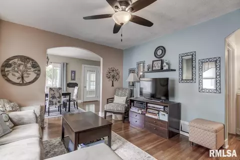 2028 S Spring St, Springfield, IL 62704 photo 6