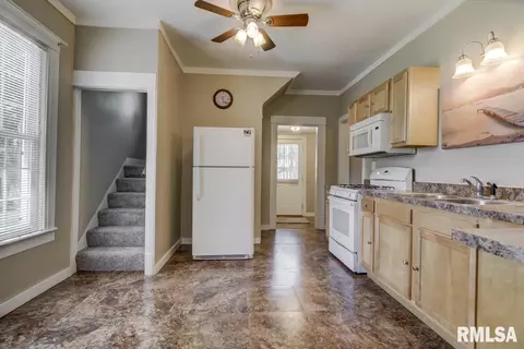 921 N Wheeler Ave, Springfield, IL 62702 photo 11