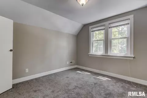 921 N Wheeler Ave, Springfield, IL 62702 photo 19