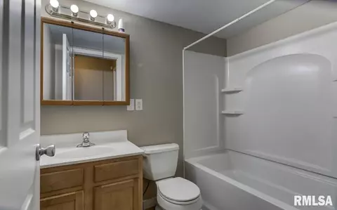921 N Wheeler Ave, Springfield, IL 62702 photo 28