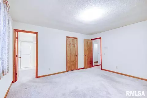 2405 Lindbergh Blvd, Springfield, IL 62704 photo 24