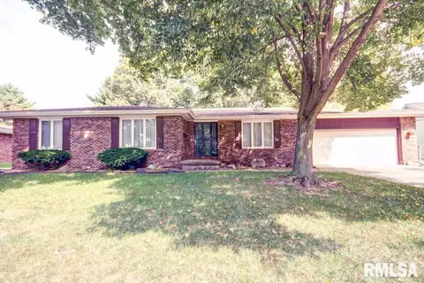 2405 Lindbergh Blvd, Springfield, IL 62704 photo 1