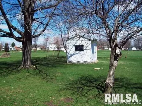 403 W North, Abingdon, IL 61410 photo 11