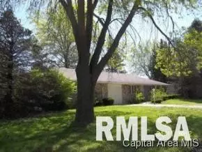 708 W North, Abingdon, IL 61410 photo 2