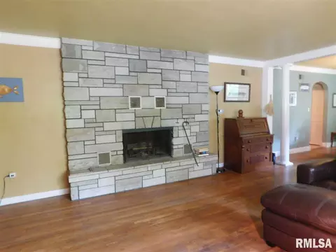 1929 Parkview Dr, Springfield, IL 62704 photo 11