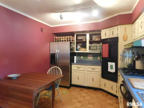 1929 Parkview Dr, Springfield, IL 62704 photo 6