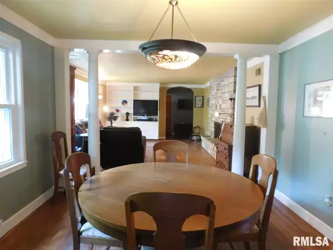 1929 Parkview Dr, Springfield, IL 62704 photo 9