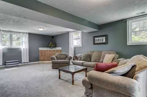 517 Witherspoon Dr, Springfield, IL 62704 photo 20