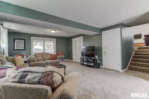 517 Witherspoon Dr, Springfield, IL 62704 photo 22