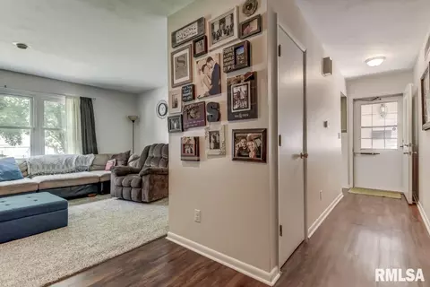 4105 Hazelcrest Rd, Springfield, IL 62703 photo 11