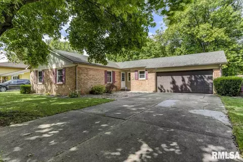 4105 Hazelcrest Rd, Springfield, IL 62703 photo 1