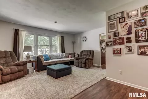 4105 Hazelcrest Rd, Springfield, IL 62703 photo 10