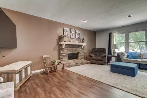 4105 Hazelcrest Rd, Springfield, IL 62703 photo 12