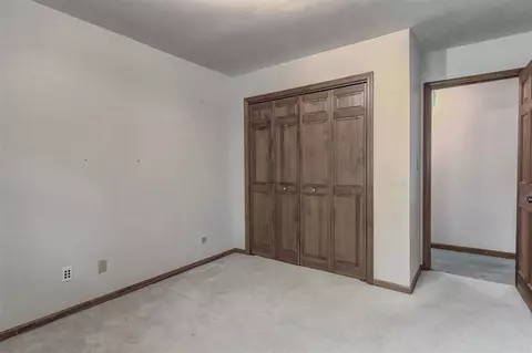 52 Frontier Lake Dr, Springfield, IL 62707 photo 17