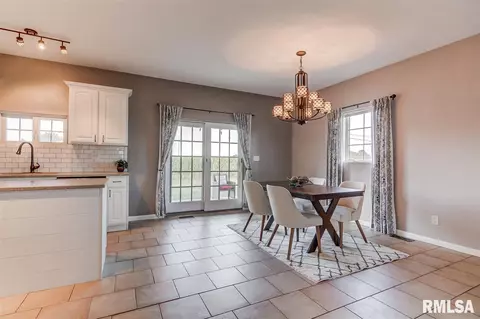 4013 Destiny Dr, Springfield, IL 62712 photo 15