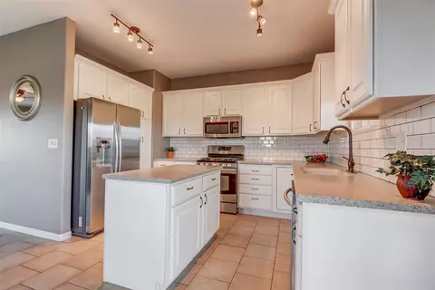 4013 Destiny Dr, Springfield, IL 62712 photo 11