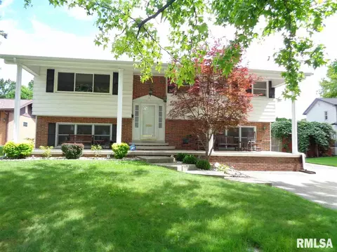2221 Kaskaskia Dr, Springfield, IL 62702 photo 1