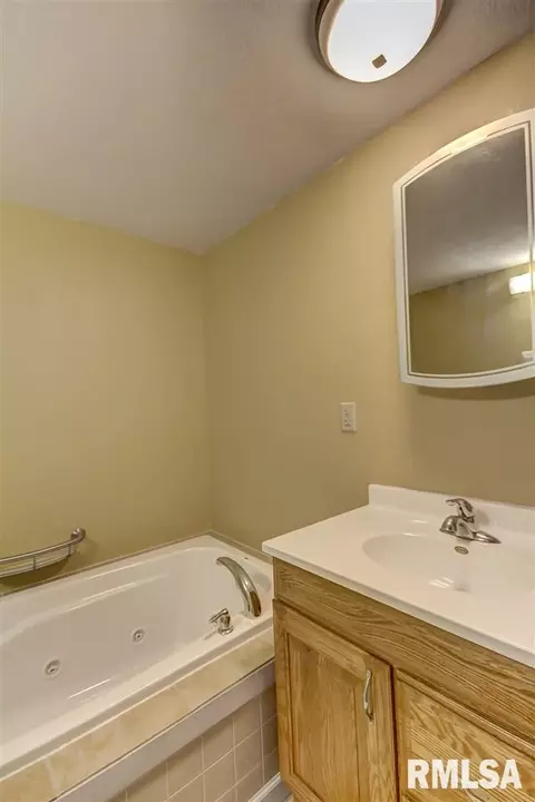 6418 Pec Rd, Springfield, IL 62711 photo 23