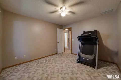 3 Toler Bnd, Franklin, IL 62638 photo 2