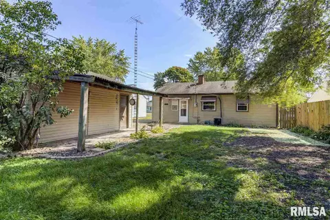 1637 N 21st St, Springfield, IL 62702 photo 13