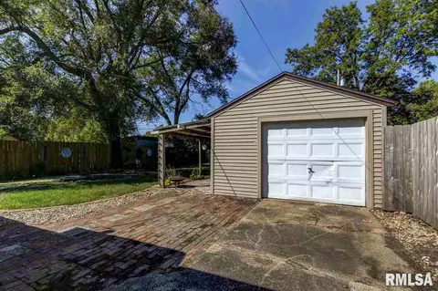 1637 N 21st St, Springfield, IL 62702 photo 17