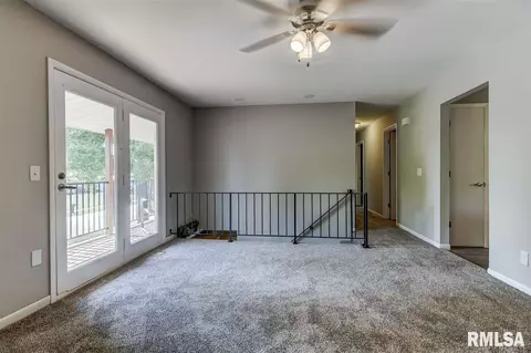 2021 Stockton Dr, Springfield, IL 62703 photo 9