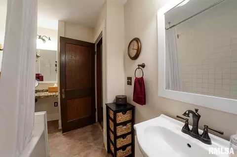 1717 S Lowell Ave, Springfield, IL 62704 photo 20