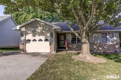74 Amherst Dr, Springfield, IL 62702 photo 1