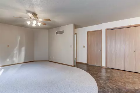 74 Amherst Dr, Springfield, IL 62702 photo 10