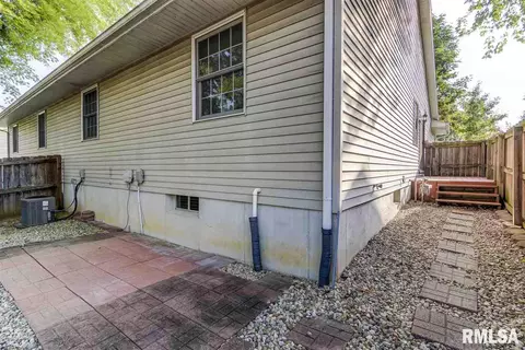 74 Amherst Dr, Springfield, IL 62702 photo 29
