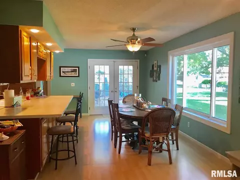 67 Drawbridge Rd, Springfield, IL 62704 photo 12