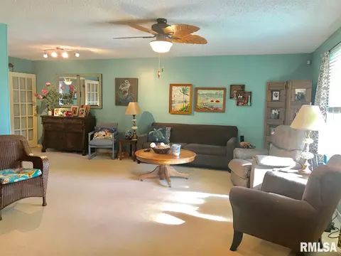 67 Drawbridge Rd, Springfield, IL 62704 photo 5