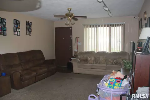 34 Brookside Pl, Springfield, IL 62704 photo 9