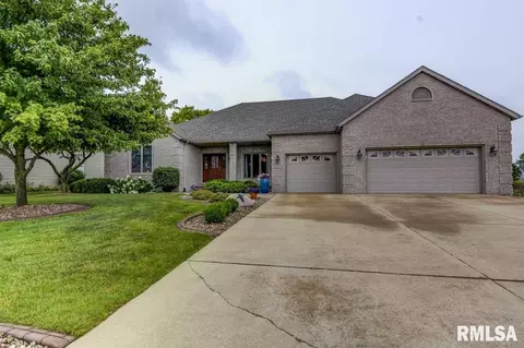 3808 Kingsley Dr, Springfield, IL 62711 photo 2