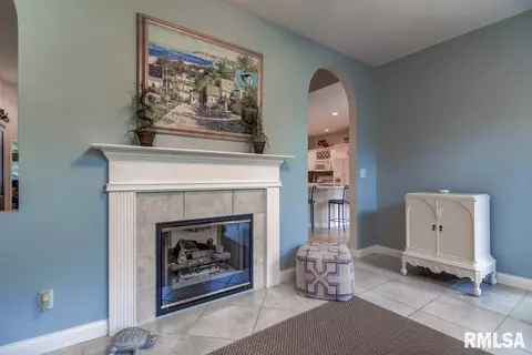 2031 W Laurel St, Springfield, IL 62704 photo 18